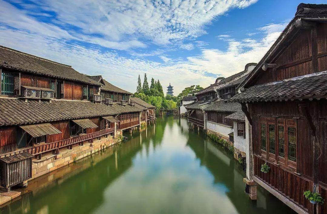阜阳:VR技术让学生们“穿越时空”学思政